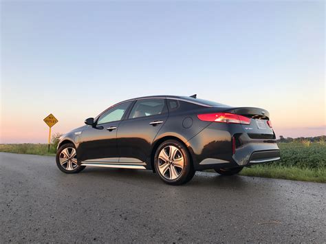 2017 Kia Optima phev photo