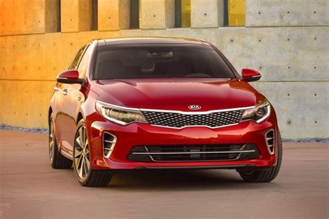 2017 Kia Optima photo