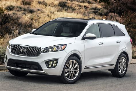 2017 Kia Sorento photo