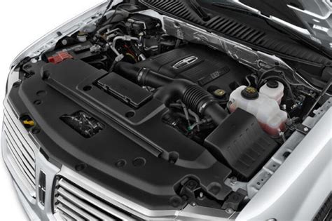 2017 Lincoln Navigator engine