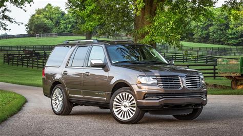 2017 Lincoln Navigator photo