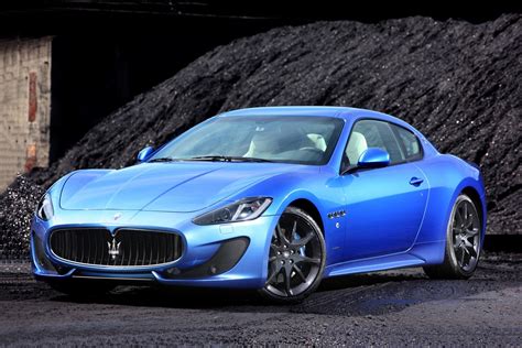 2017 Maserati Granturismo photo