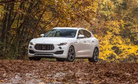 2017 Maserati Levante s photo