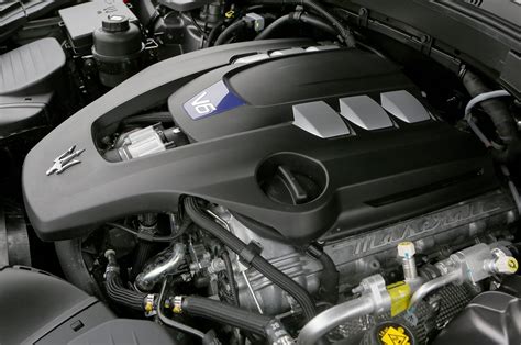 2017 Maserati Levante engine