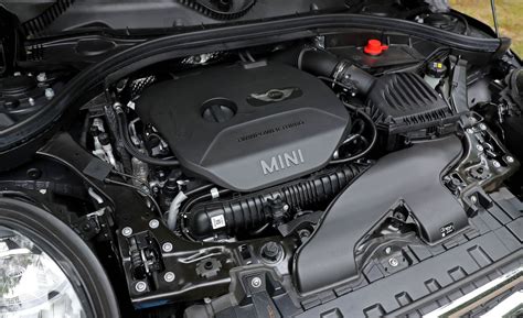 2017 Mini Clubman engine