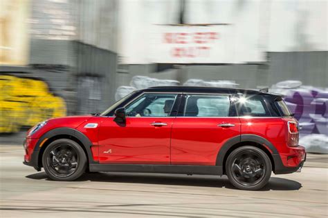 2017 Mini Clubman photo