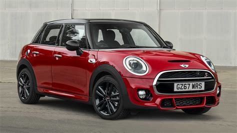 2017 Mini Cooper s photo