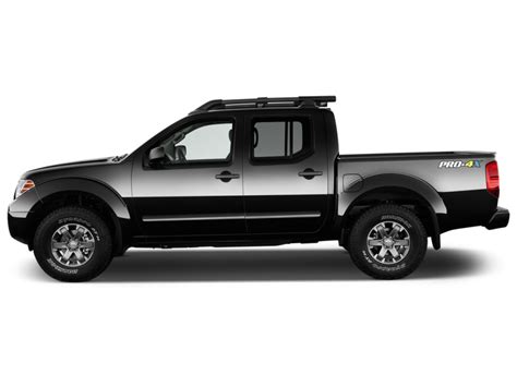 2017 Nissan Frontier photo