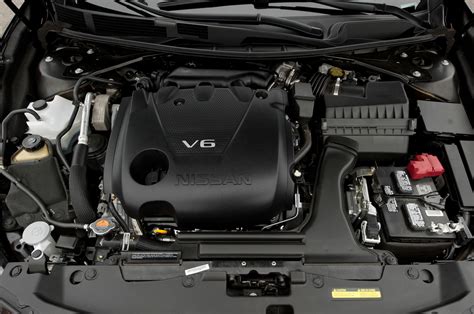 2017 Nissan Maxima engine