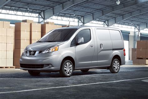 2017 Nissan Nv photo