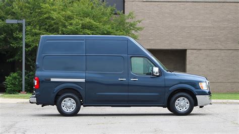 2017 Nissan Nv3500 photo