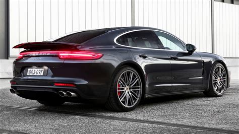 2017 Porsche Panamera