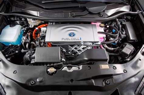 2017 Toyota Mirai engine