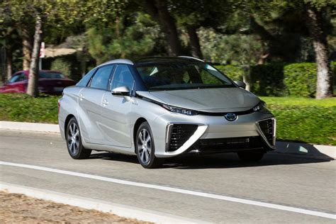 2017 Toyota Mirai photo