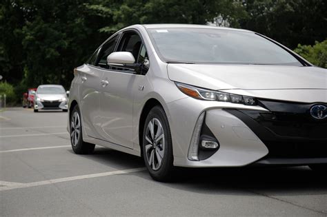 2017 Toyota Prius photo