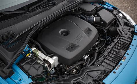 2017 Volvo V60 engine