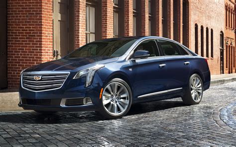 2018 Cadillac Xts photo