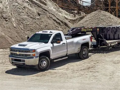 2018 Chevrolet 3500 engine