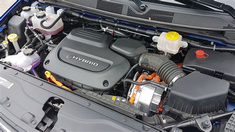 2018 Chrysler Pacifica engine