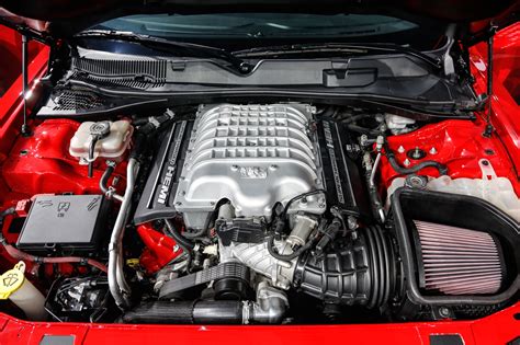 2018 Dodge Challenger engine