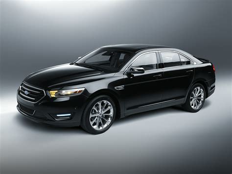 2018 Ford Taurus photo