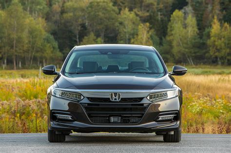 2018 Honda Accord hybrid photo