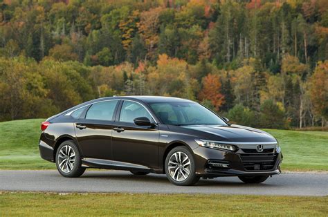 2018 Honda Accord hybrid photo