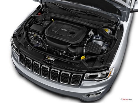 2018 Jeep Cherokee engine