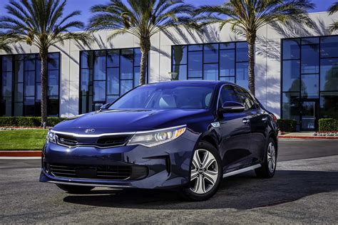 2018 Kia Optima hybrid photo