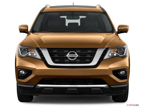 2018 Nissan Pathfinder photo