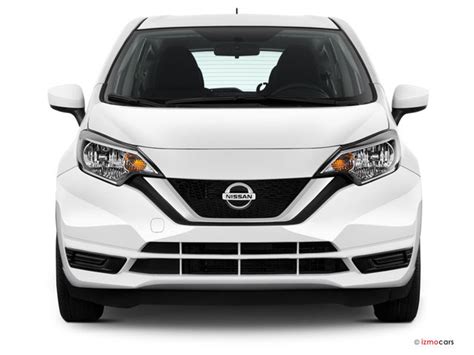 2018 Nissan Versa photo