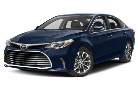 2018 Toyota Avalon hybrid photo