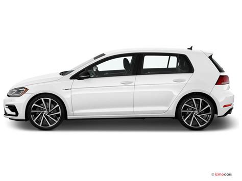 2018 Volkswagen Golf photo