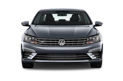 2018 Volkswagen Passat photo