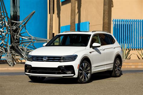 2018 Volkswagen Tiguan photo