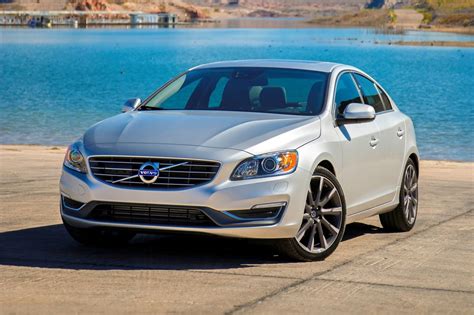 2018 Volvo S60 photo