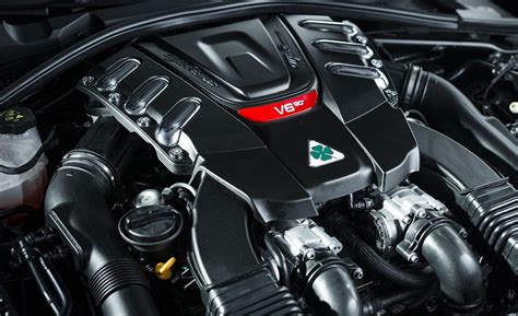 2019 Alfa romeo Giulia engine