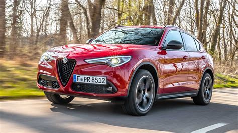 2019 Alfa romeo Stelvio engine