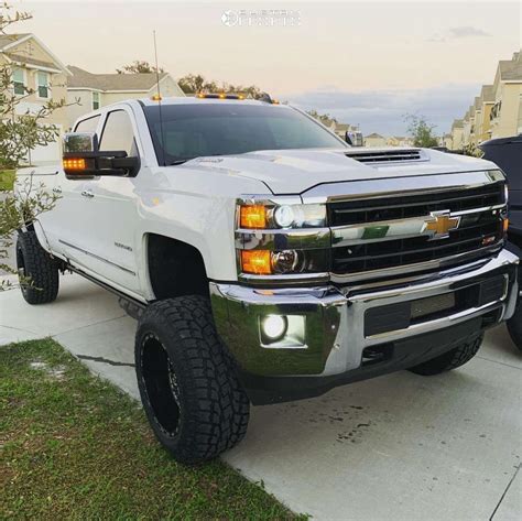 2019 Chevrolet Silverado 2500 photo