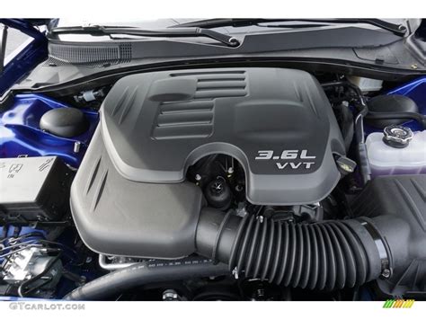 2019 Chrysler 300 engine