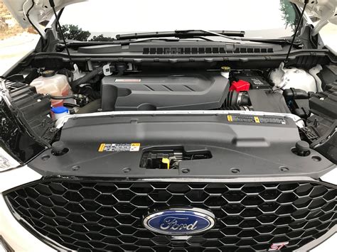 2019 Ford Edge engine