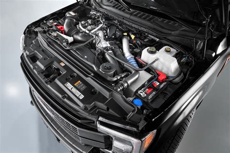 2019 Ford F-350 engine