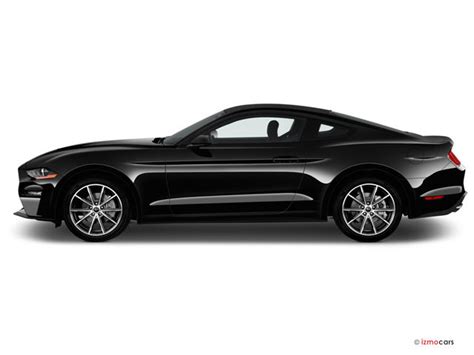 2019 Ford Mustang photo