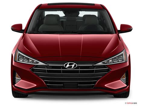 2019 Hyundai Elantra photo