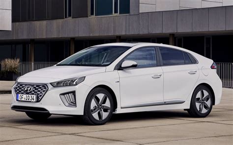 2019 Hyundai Ioniq hybrid