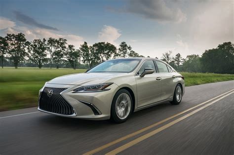 2019 Lexus Es300h