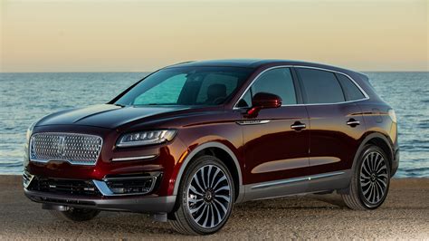 2019 Lincoln Nautilus photo