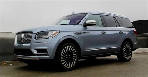 2019 Lincoln Navigator photo