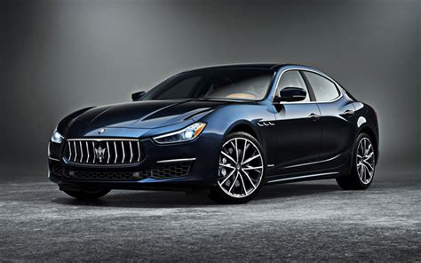 2019 Maserati Ghibli photo