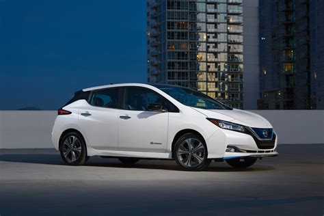 2019 Nissan Leaf photo